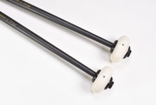 將圖片載入圖庫檢視器 Freer Percussion C-FS2 “MED-HARD” Felt Core Super 2 Timpani on Carbon Fiber