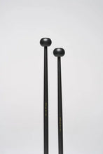 將圖片載入圖庫檢視器 Freer Percussion 13 Rebonds – NEW Medium Hard Rubber Solo Percussion Mallets
