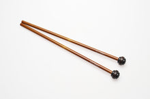 將圖片載入圖庫檢視器 Freer Percussion Special Edition C-DR1 – Dresdner Series #1 Leather on Carbon/Bamboo
