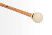 將圖片載入圖庫檢視器 Freer Percussion BD3H – Large Head Chamois Bass Drum Mallet Hickory Shaft (single mallet)
