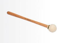 將圖片載入圖庫檢視器 Freer Percussion BD3H – Large Head Chamois Bass Drum Mallet Hickory Shaft (single mallet)
