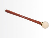 將圖片載入圖庫檢視器 Freer Percussion BD3R – Large Head Chamois Bass Drum Mallet Rosewood Shaft
