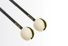 將圖片載入圖庫檢視器 Freer Percussion BDF1 Carbon Fiber Shaft Dual Sided Head Bass Drum Mallets (sold in pairs)

