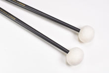 將圖片載入圖庫檢視器 Freer Percussion C-DR4W “Dresdner Series #4” Wood Core on Carbon Fiber

