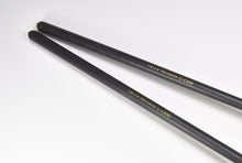 將圖片載入圖庫檢視器 Freer Percussion C-DR6 “Dresdner Series #6 Soft” on Carbon Fiber
