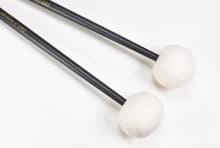 將圖片載入圖庫檢視器 Freer Percussion C-VR2 “Dresdner Series VR2 Roller” on Carbon Fiber
