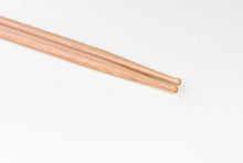 Load image into Gallery viewer, Freer Percussion SMN-TG – NEW Medium Hornwood™ Traditional Grip
